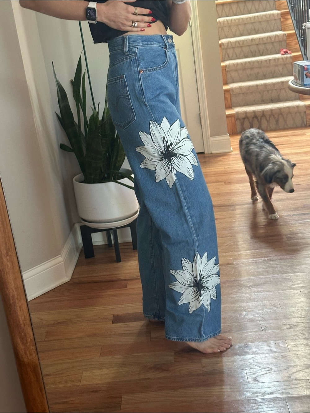 FARM Rio x Levi’s - Blue Denim Wide-Leg Jeans with White Floral Prints - Picture 2 of 7